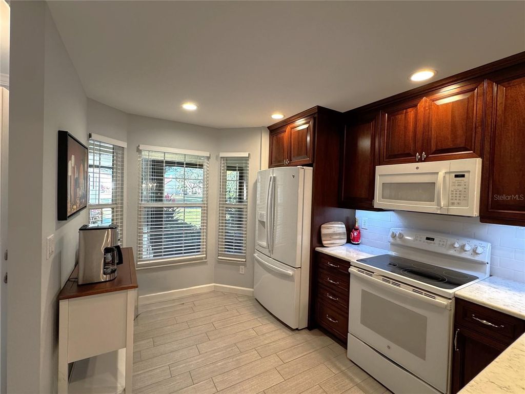 Photo of 1109 Madeira Drive, Palm Harbor, FL 34684 (MLS # TB8447125)