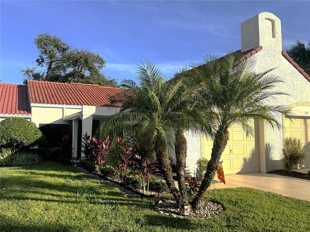 Photo of 1109 Madeira Drive, Palm Harbor, FL 34684 (MLS # TB8447125)