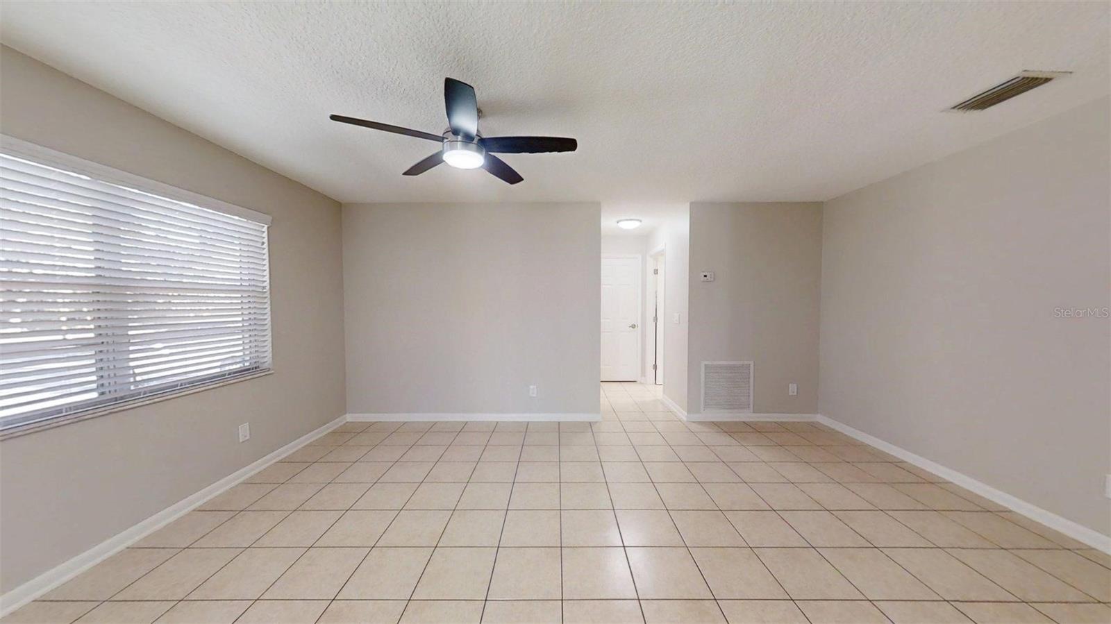 LADY LAKE MANORS - Residential Lease