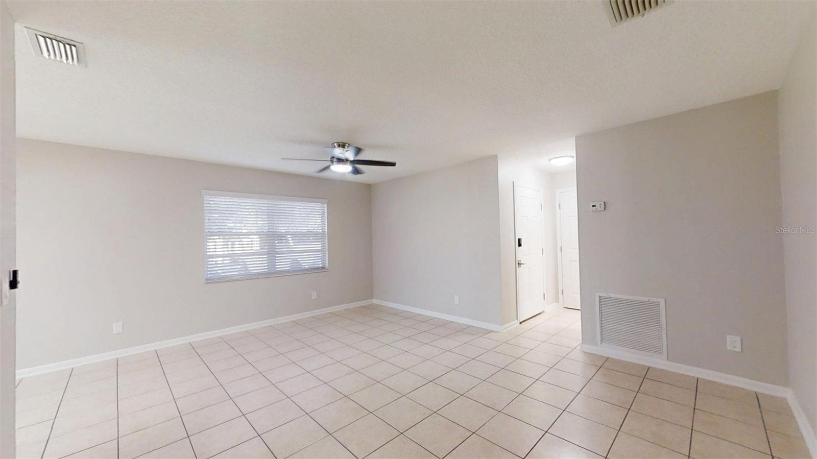 LADY LAKE MANORS - Residential Lease