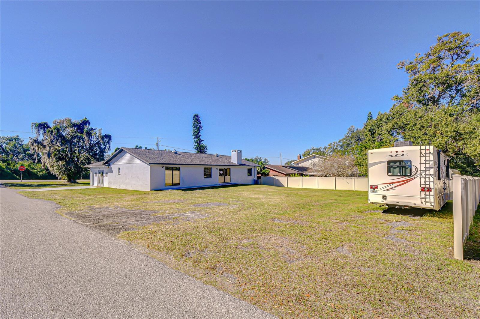 VAN SANT SUB - Commercial Sale