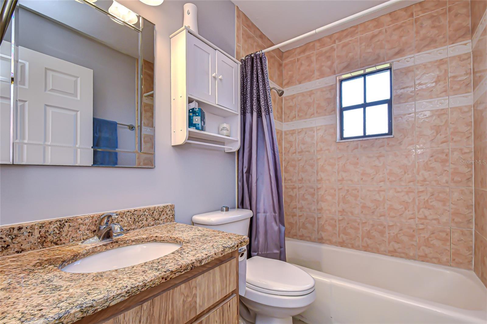 VAN SANT SUB - Commercial Sale