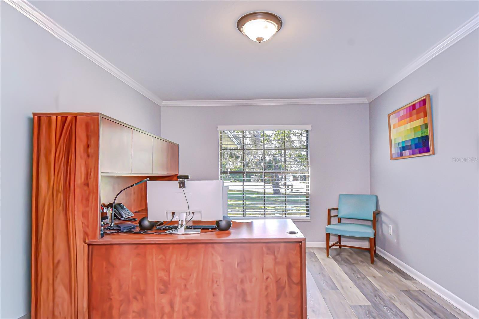 VAN SANT SUB - Commercial Sale