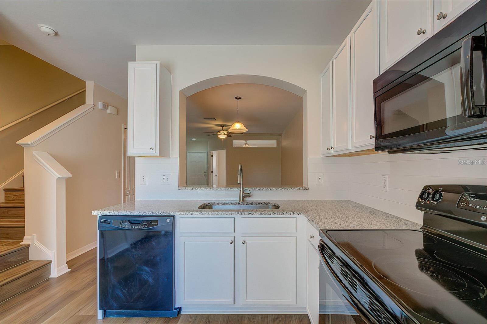 LONE STAR TWNHMS - Residential Lease