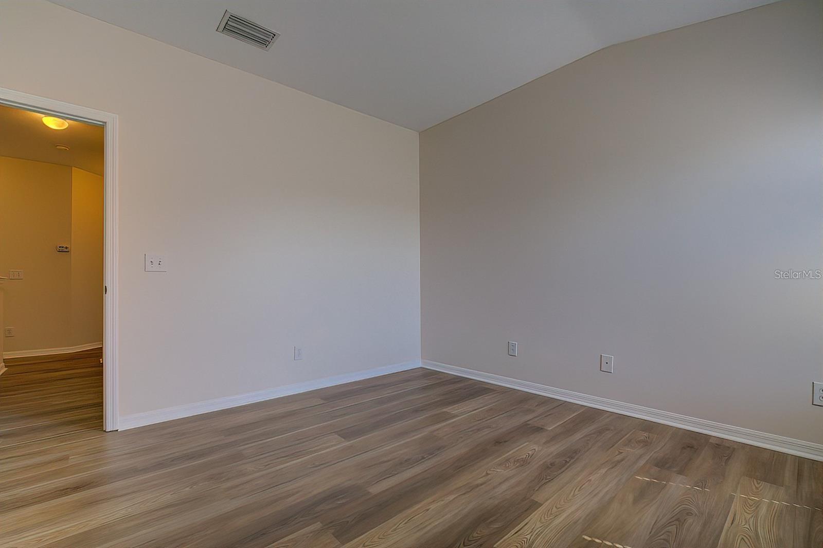 LONE STAR TWNHMS - Residential Lease