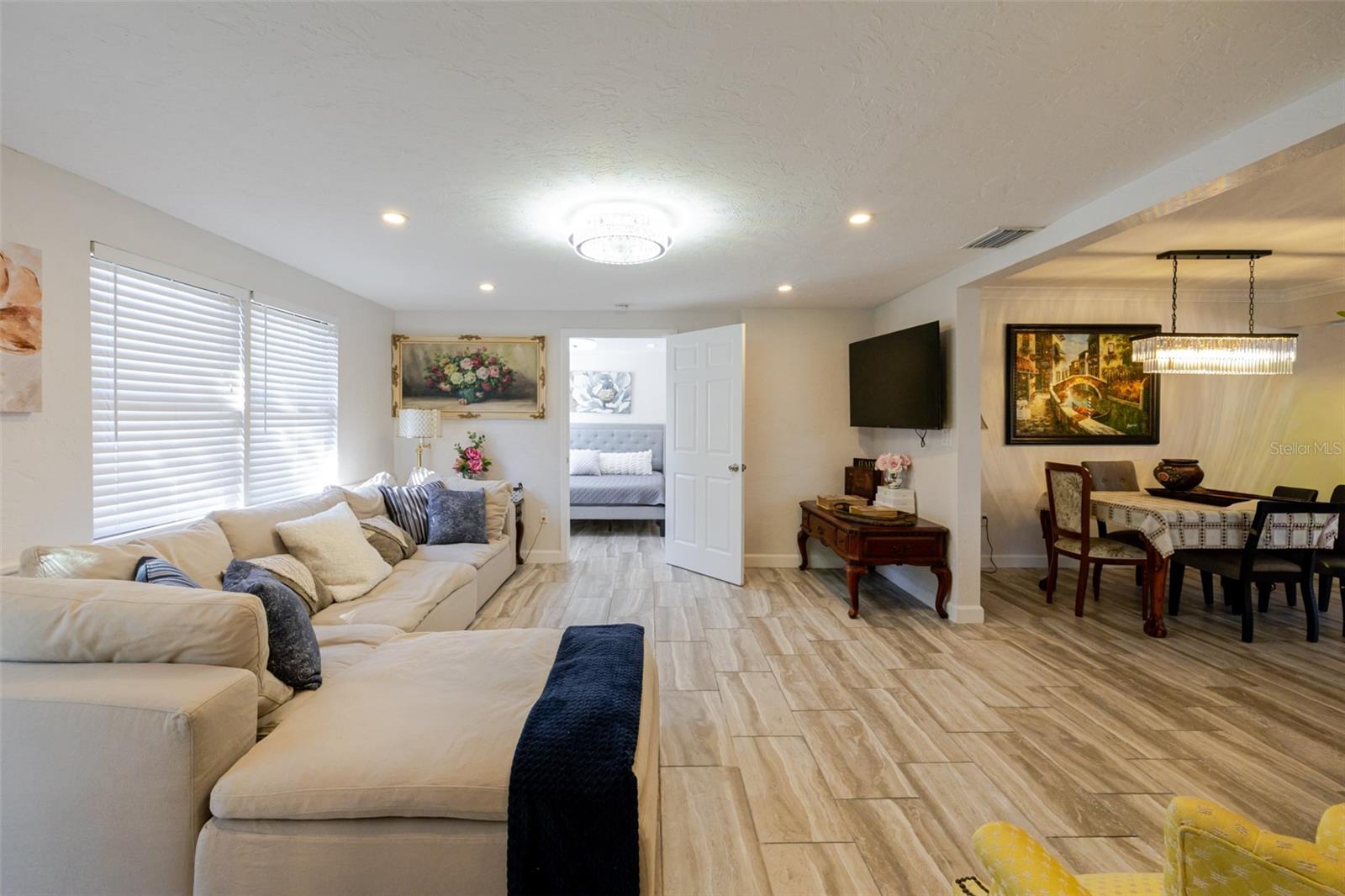 SAPPHIRE HEIGHTS - Residential