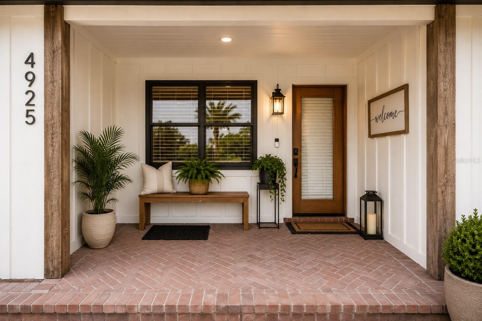 4925 REMINGTON DRIVE