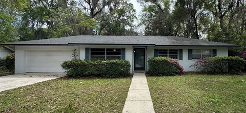 Photo of 5301 NW 25th Place, Gainesville, FL 32606 (MLS # W7883297)