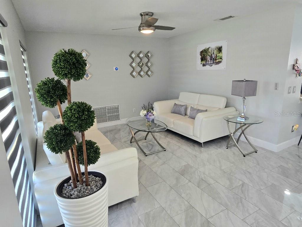 7002 DANEWOOD COURT