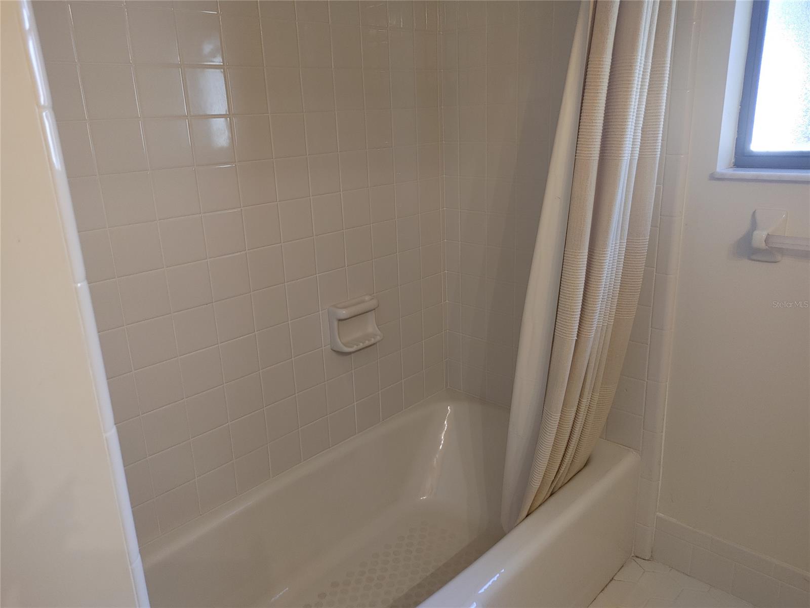 Pelican Bay Ph 03 Unit 01 - Residential