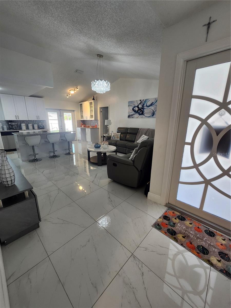 610 DUNN DRIVE