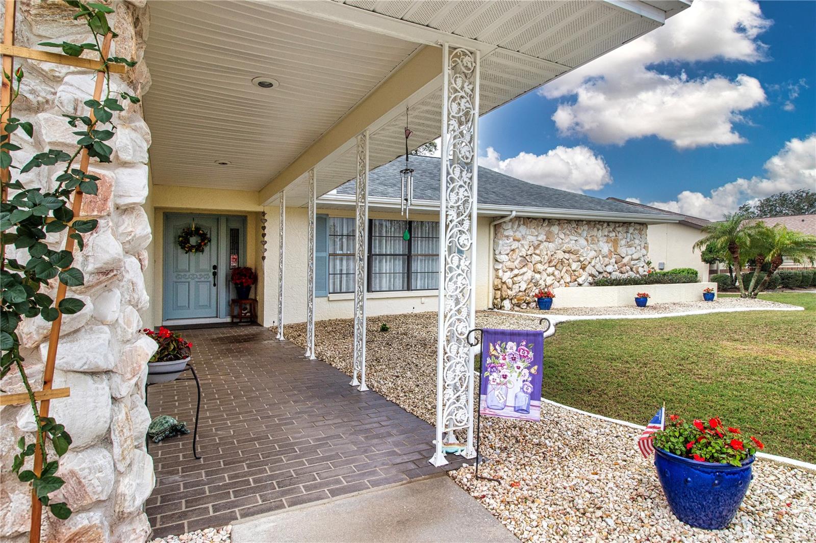 2016 E VIEW DRIVE