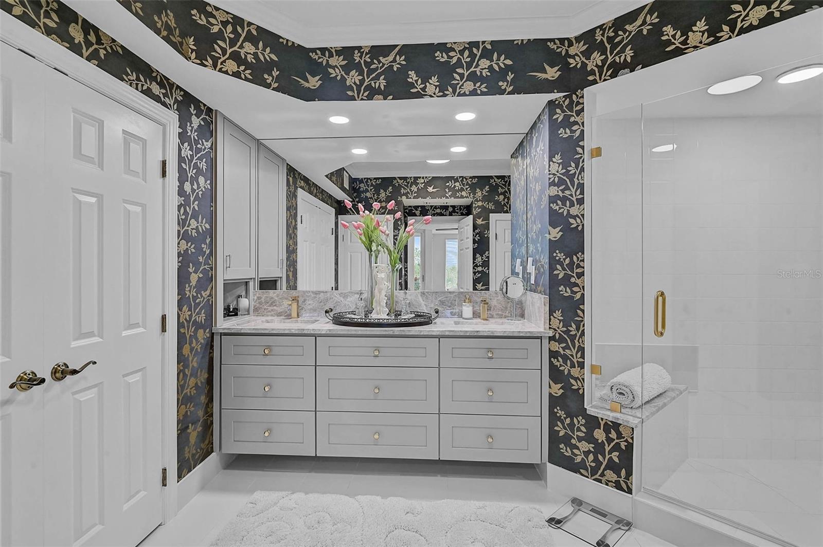 MERIDIAN AT THE OAKS PRESERVE - Residential