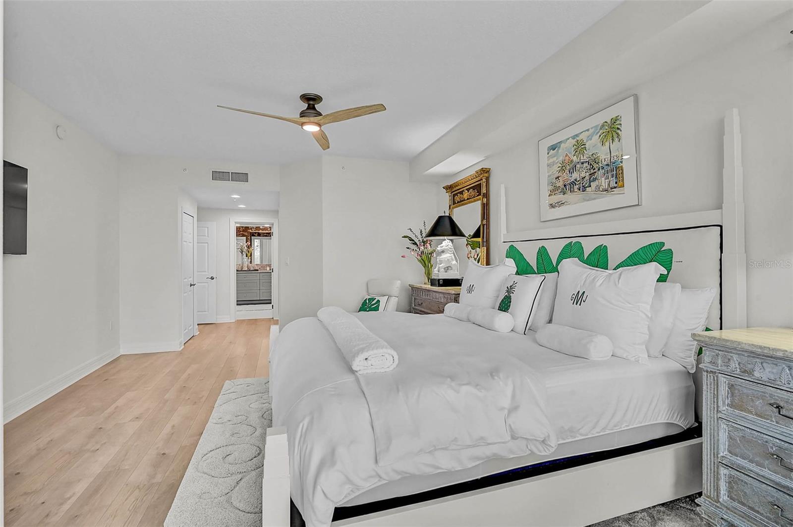 MERIDIAN AT THE OAKS PRESERVE - Residential