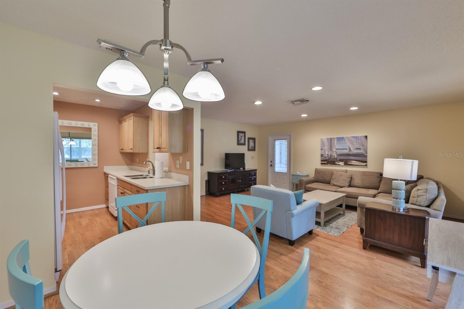 FAIRFIELD E CONDO - Residential Lease