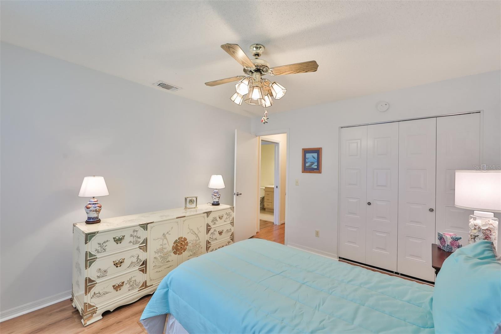 FAIRFIELD E CONDO - Residential Lease