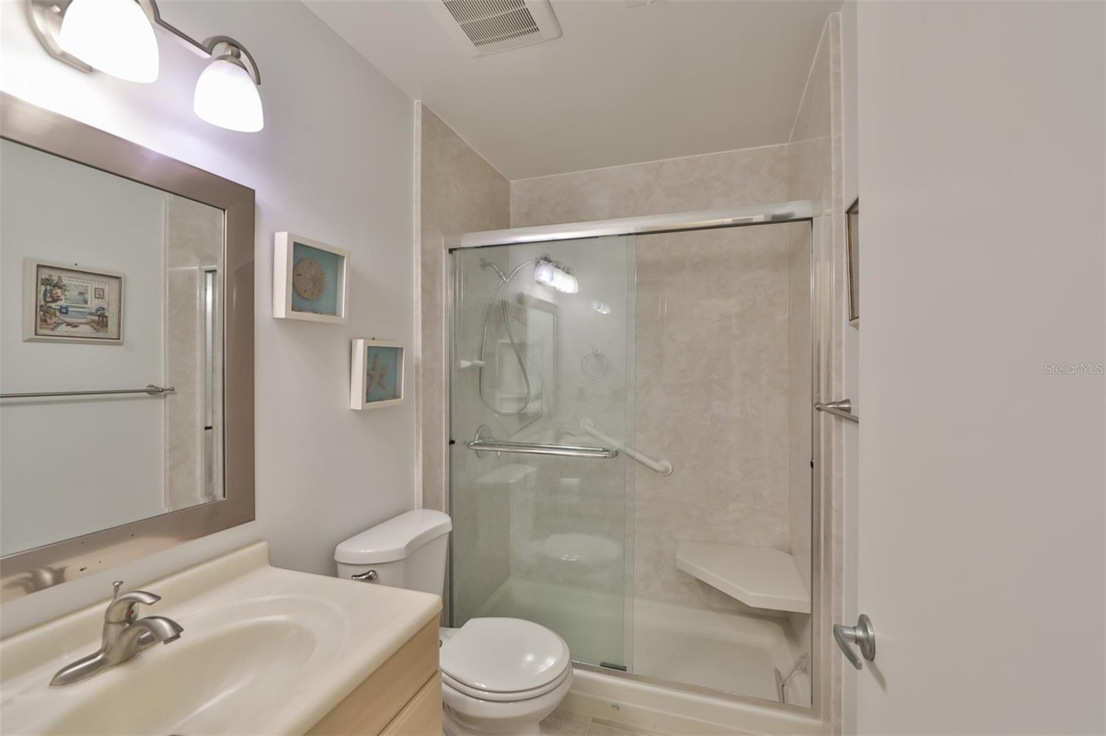 FAIRFIELD E CONDO - Residential Lease