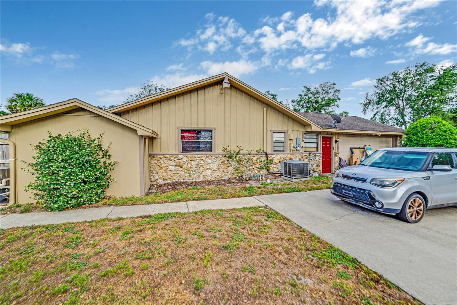 2704 BURGOYNE PLACE