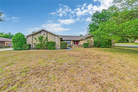 2704 BURGOYNE PLACE DELAND FL 32720