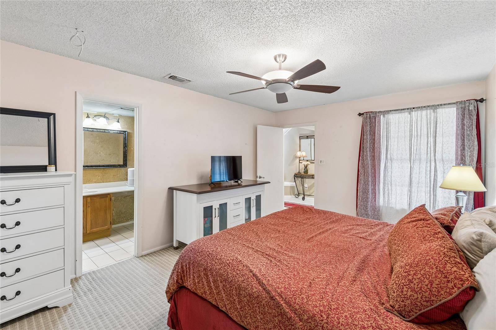 HOLLOWBROOK WEST PH 2 - Residential
