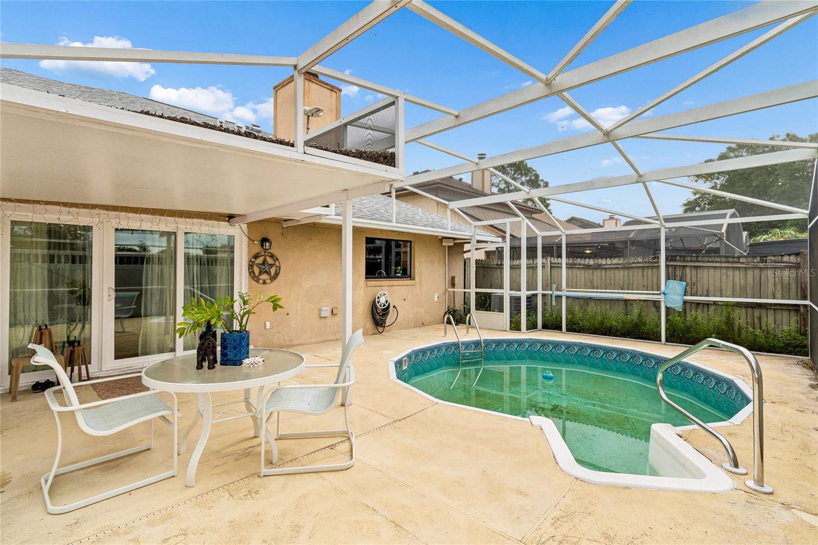 HOLLOWBROOK WEST PH 2 - Residential