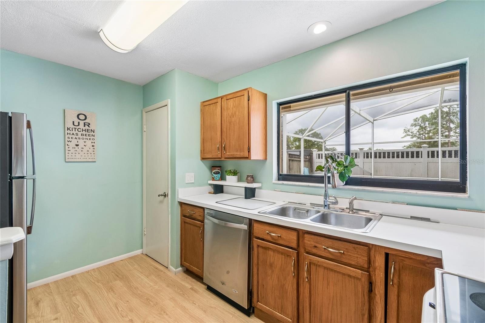 HOLLOWBROOK WEST PH 2 - Residential
