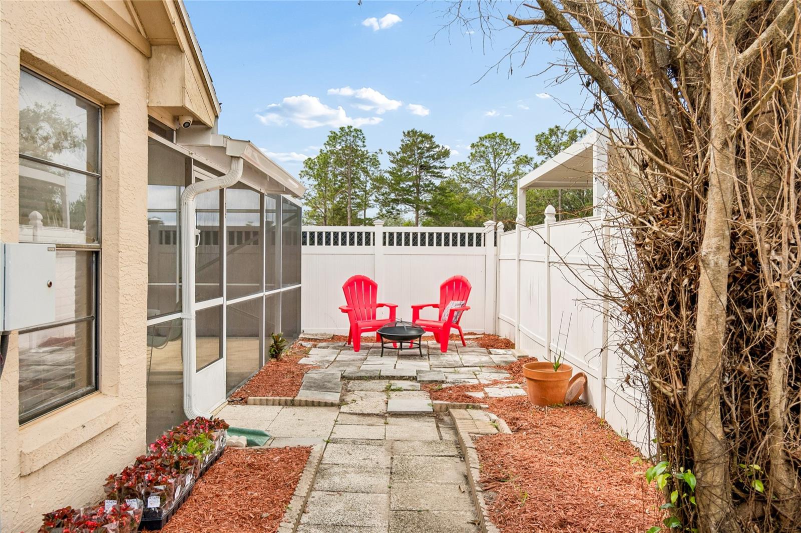 HOLLOWBROOK WEST PH 2 - Residential