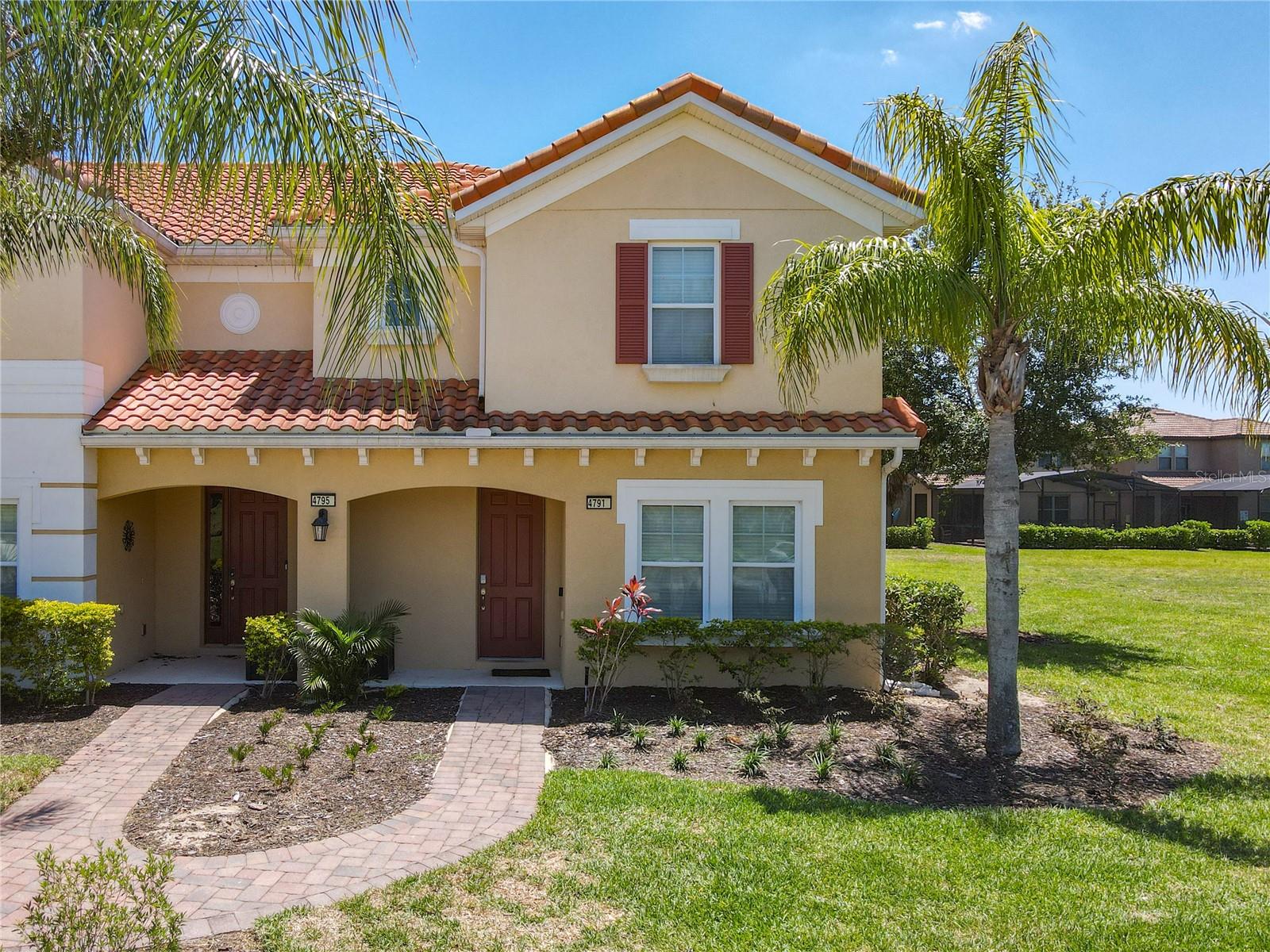 View DAVENPORT, FL 33837 townhome