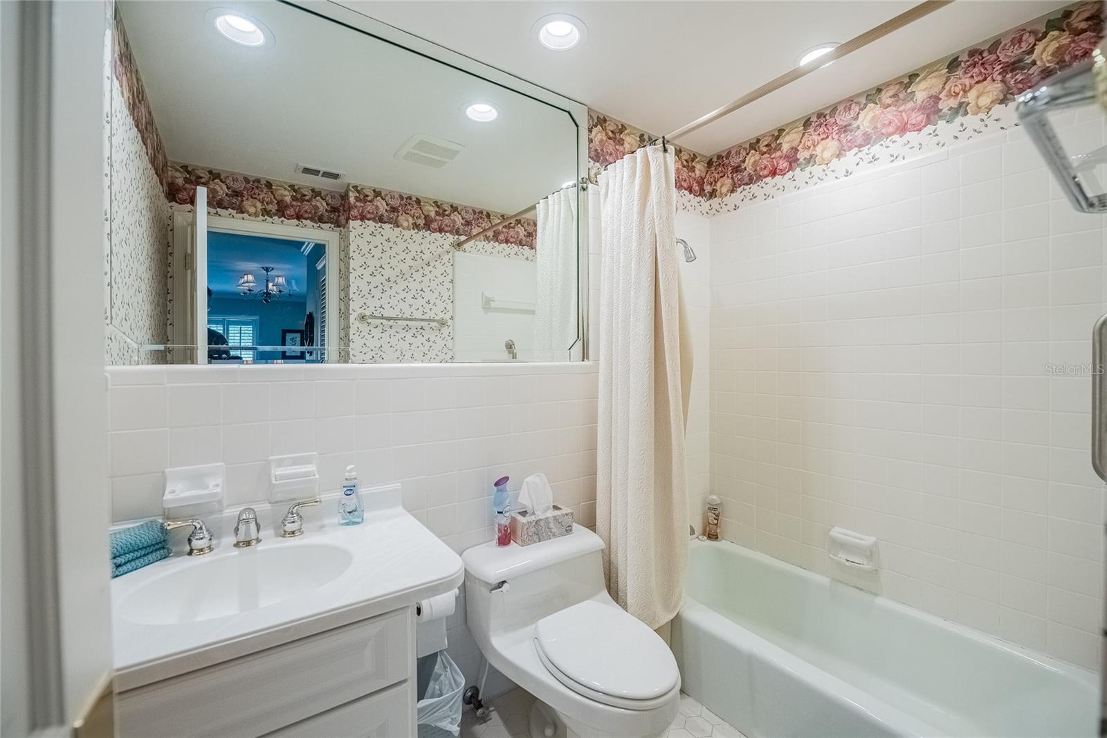CLEVELAND HEIGHTS - Residential