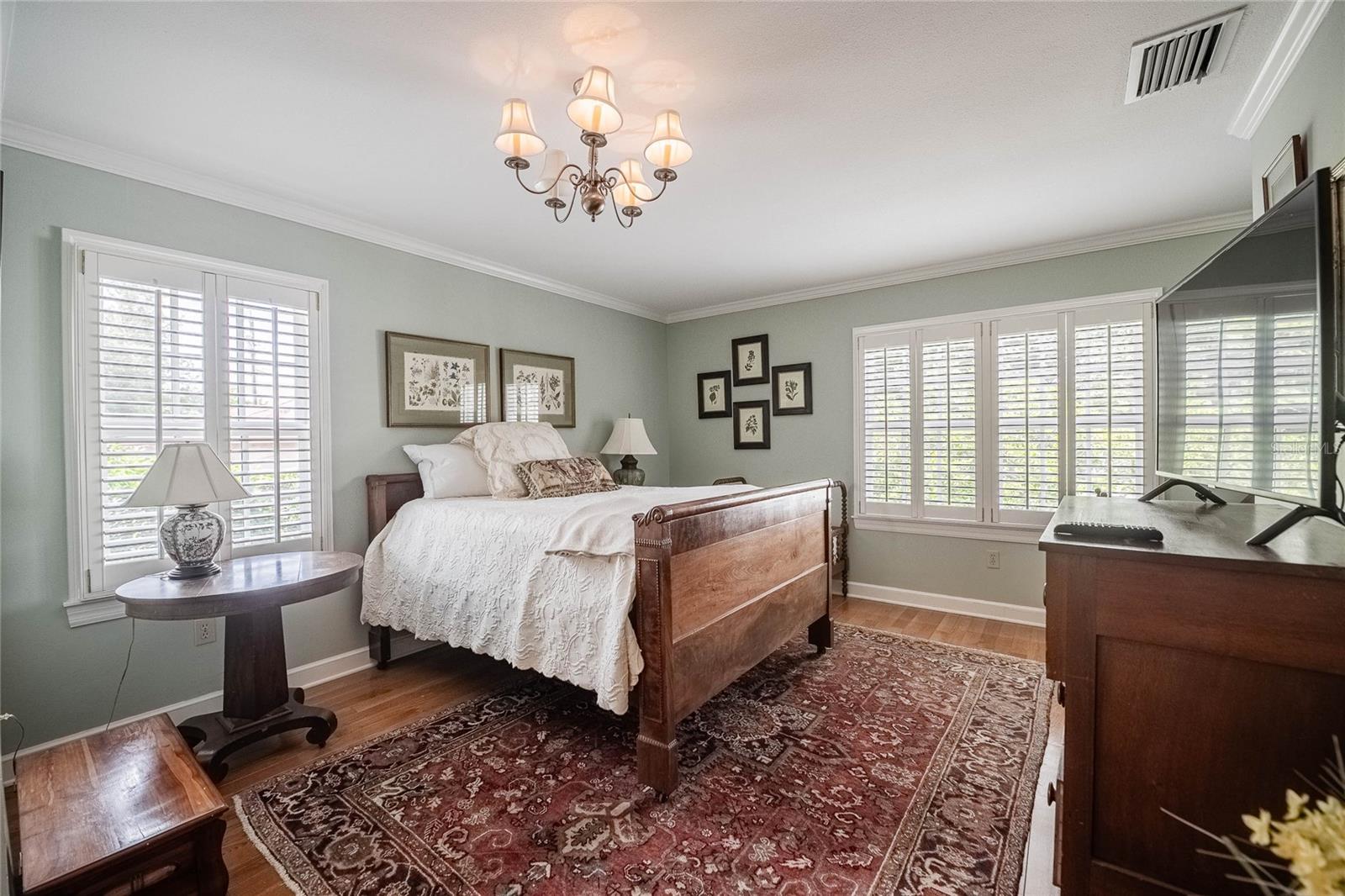 CLEVELAND HEIGHTS - Residential