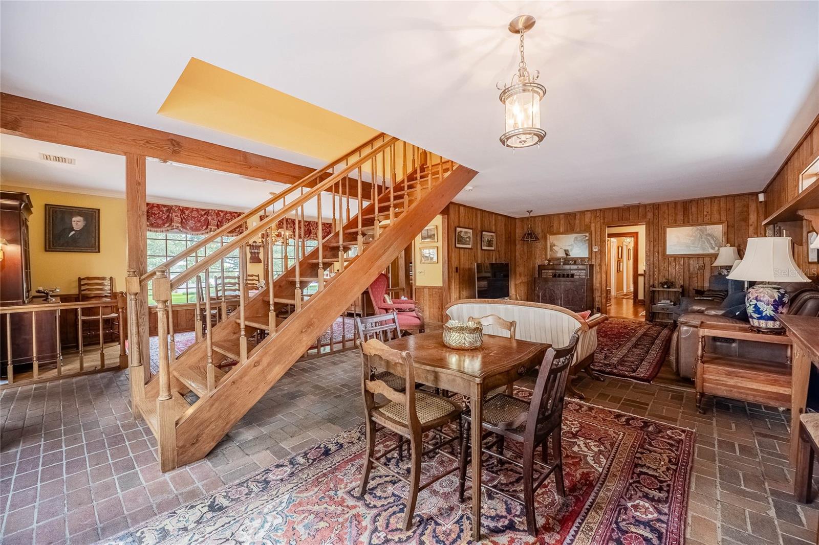 CLEVELAND HEIGHTS - Residential