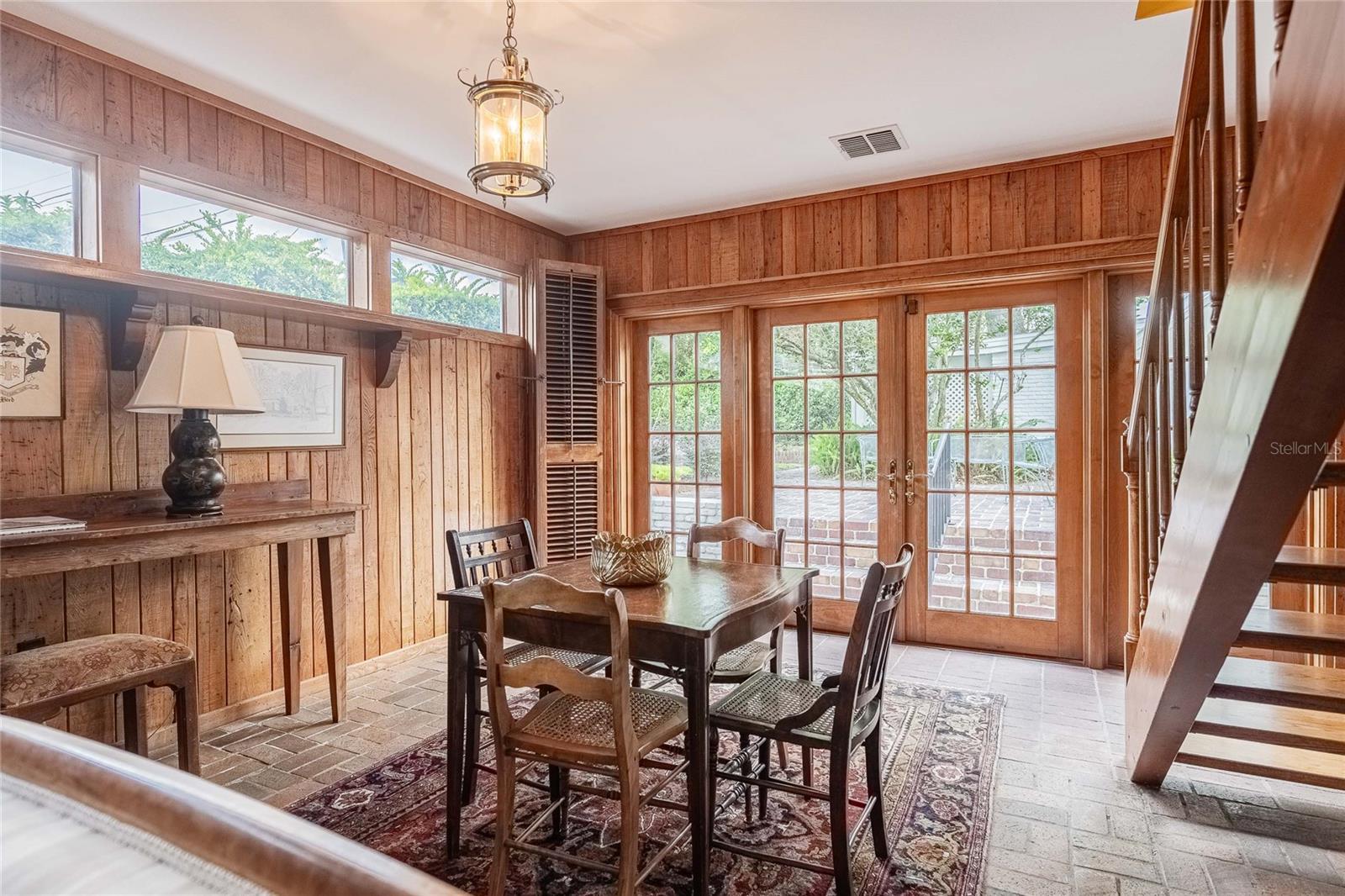 CLEVELAND HEIGHTS - Residential