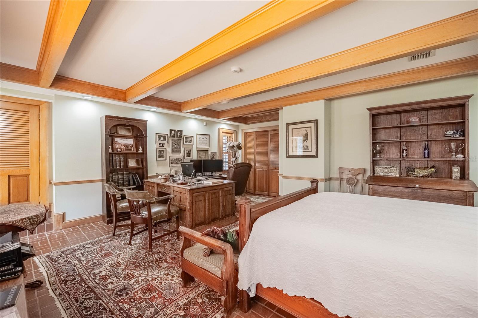 CLEVELAND HEIGHTS - Residential