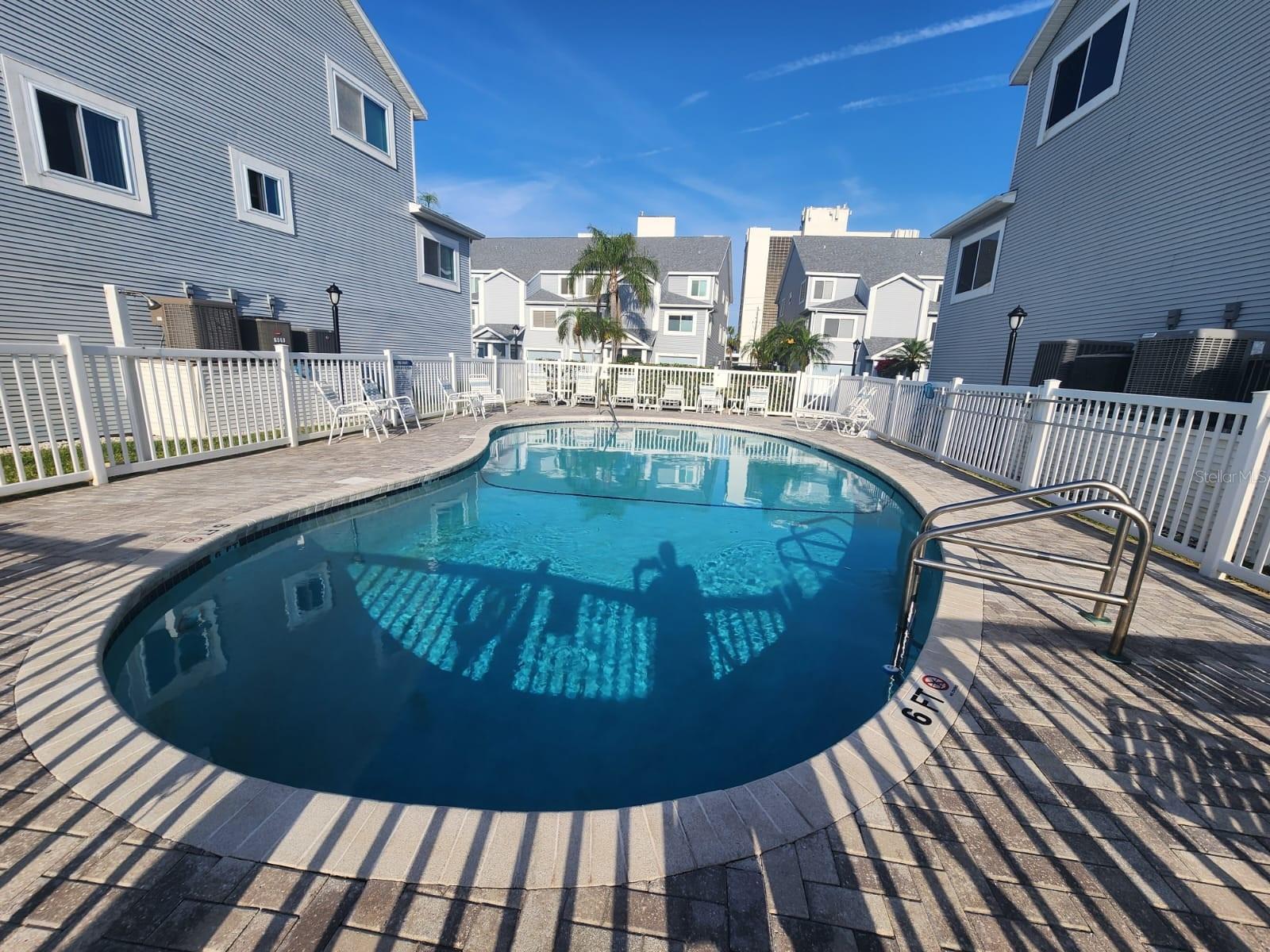 900 HARBOUR HOUSE DRIVE