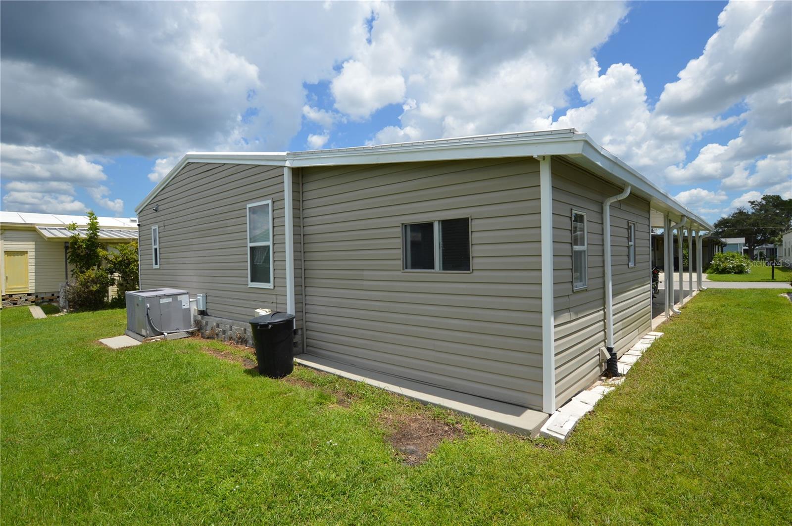 LAZY RIVER MHP - Residential