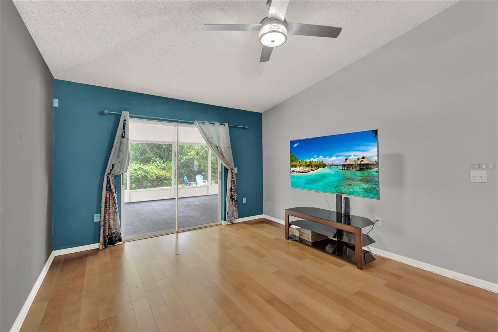ANDOVER LAKES PH 01C - Residential