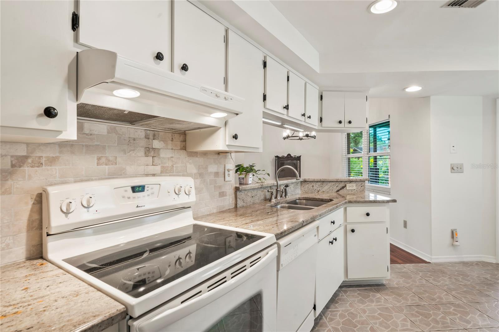 GREENBROOK ESTATES - Residential