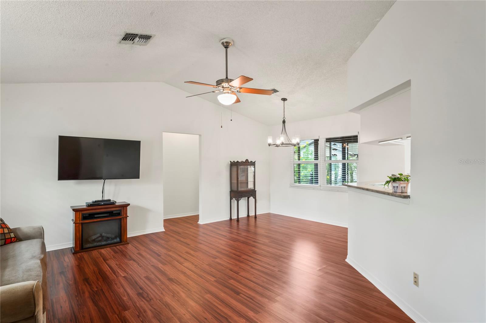 GREENBROOK ESTATES - Residential