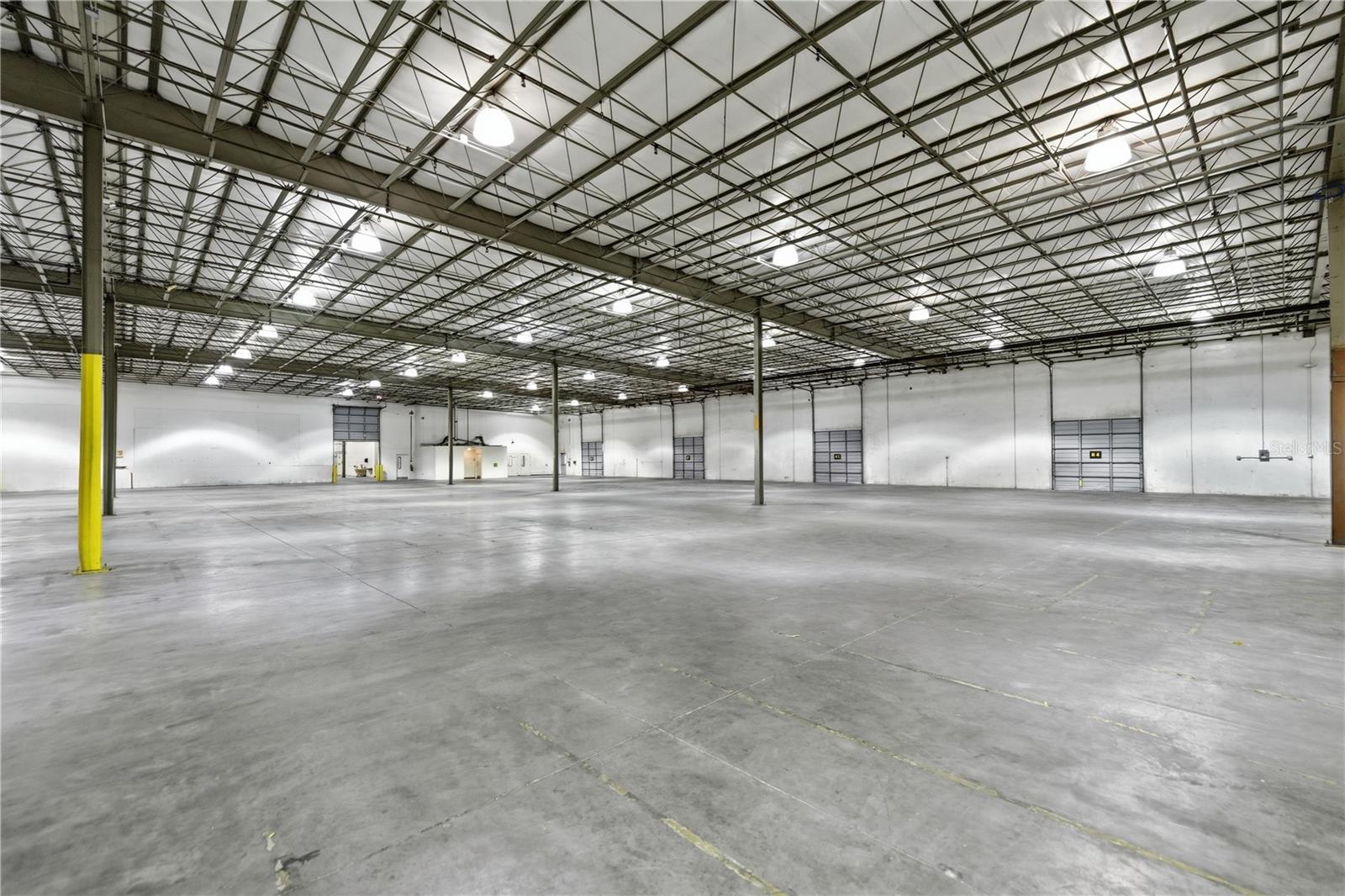 OCALA AIRPORT COMMERCE CENTER - Commercial Sale