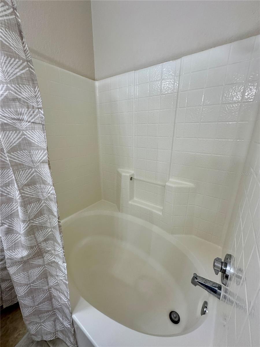 GRAND VENEZIA AT BAYWATCH CONDO - Residential Lease