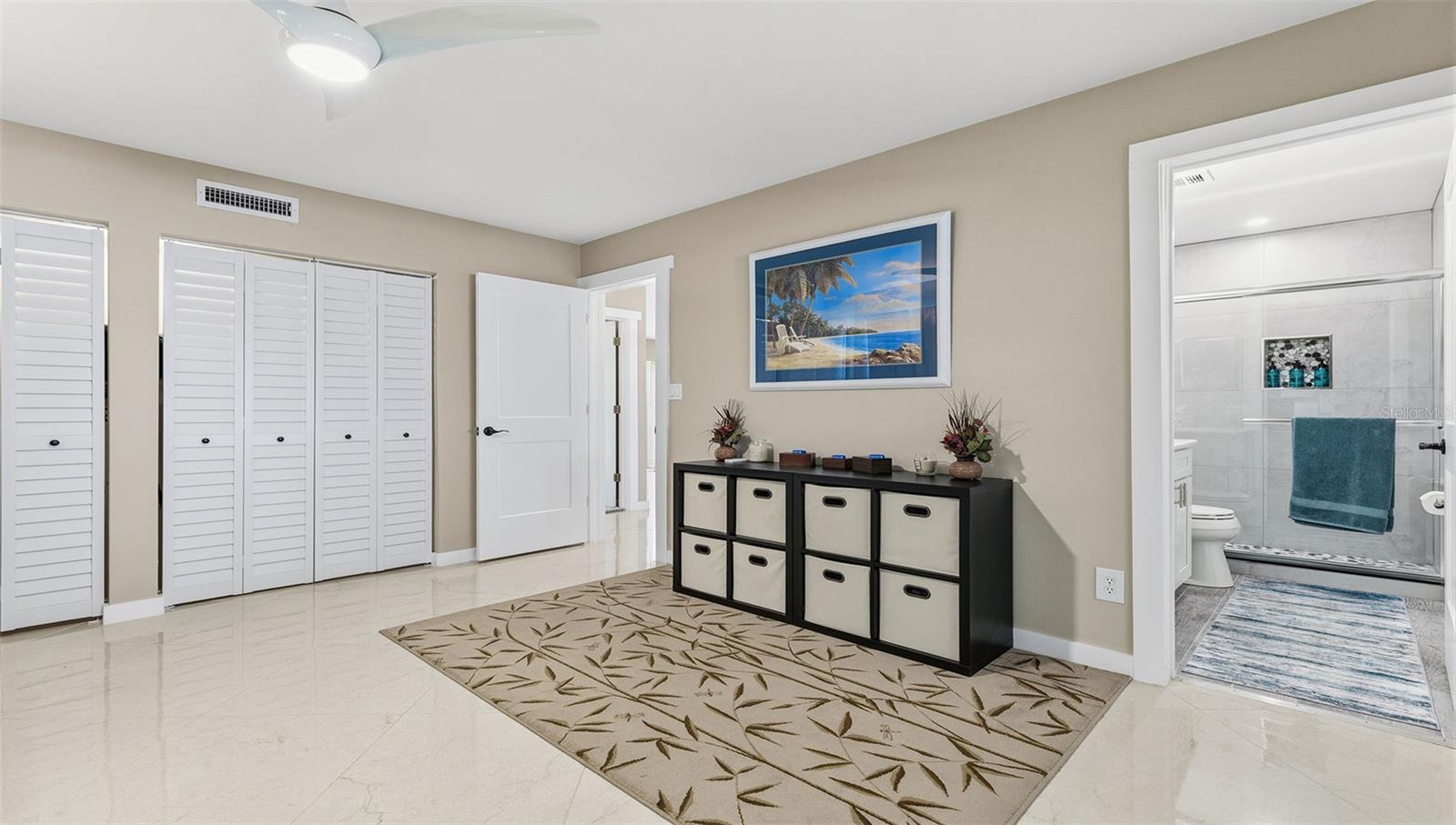 MAXIMO MOORINGS - Residential