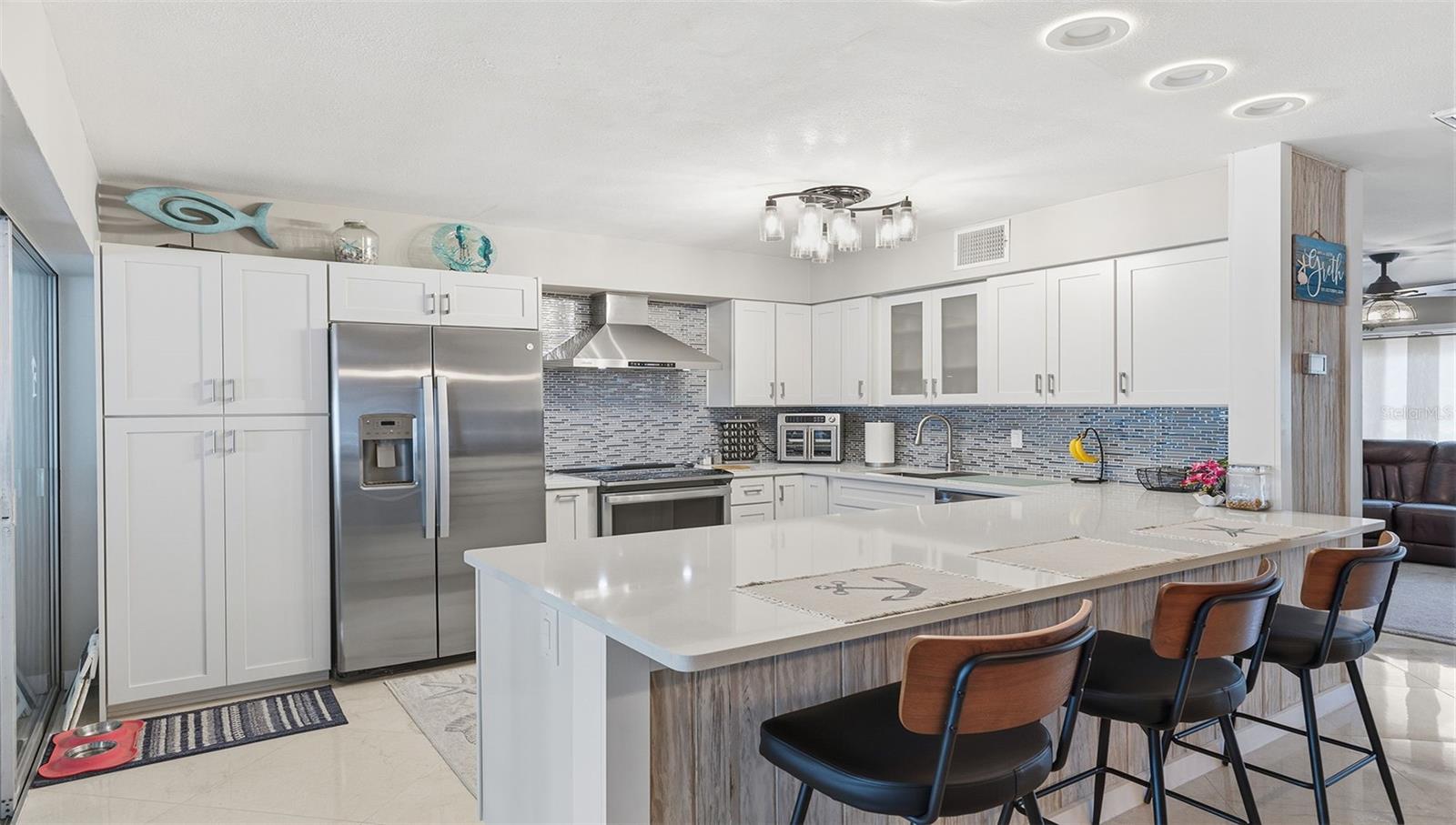 MAXIMO MOORINGS - Residential