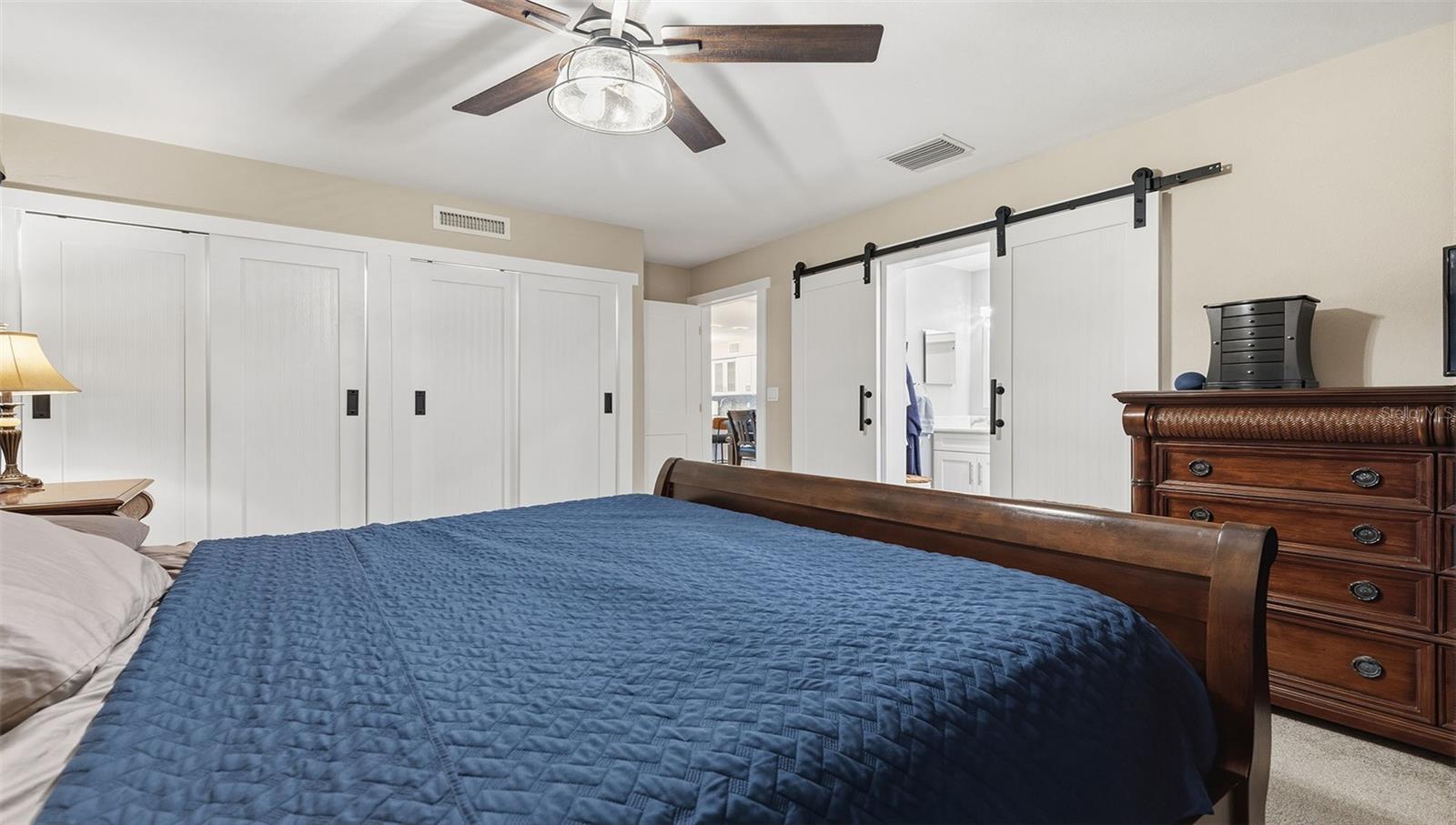 MAXIMO MOORINGS - Residential