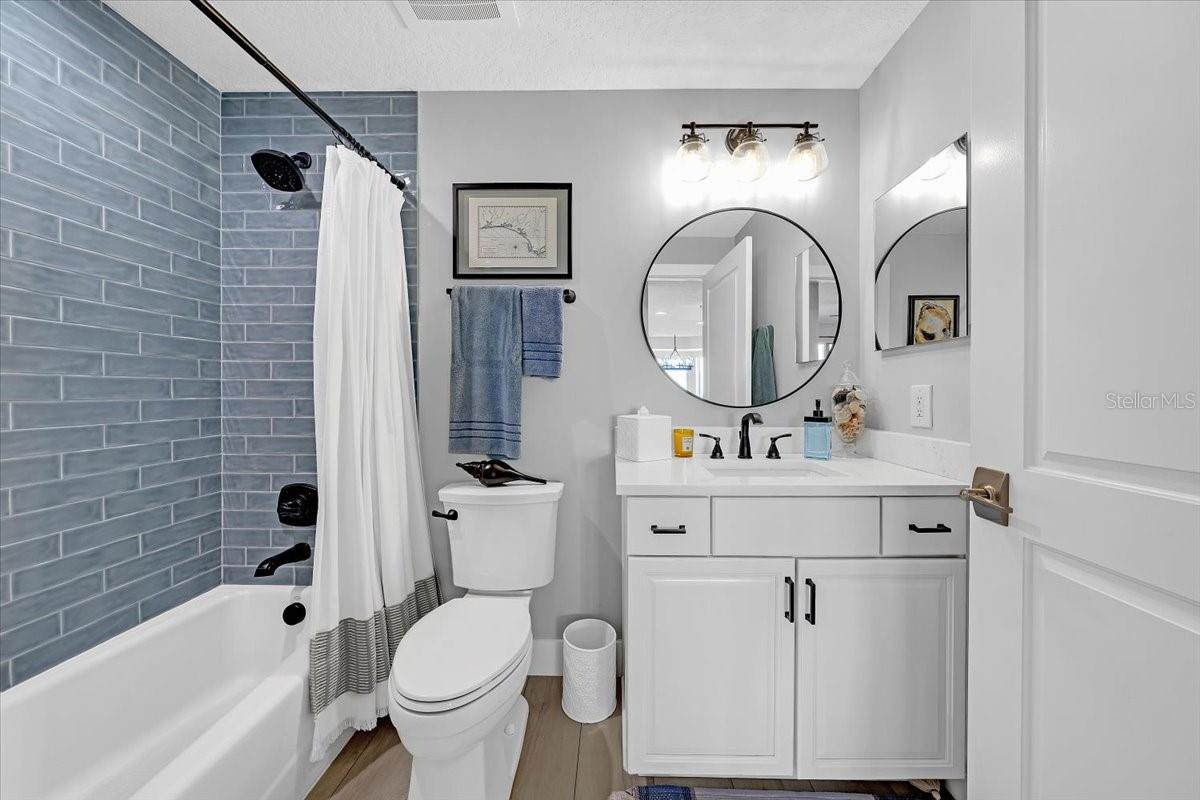 MANGROVE CAY I CONDO - Residential