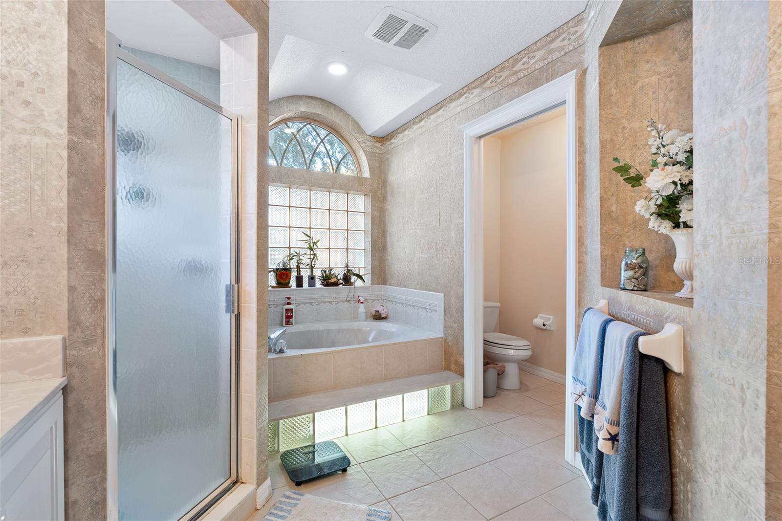 LAKE HAVEN/GRAND HAVEN PH 4 - Residential