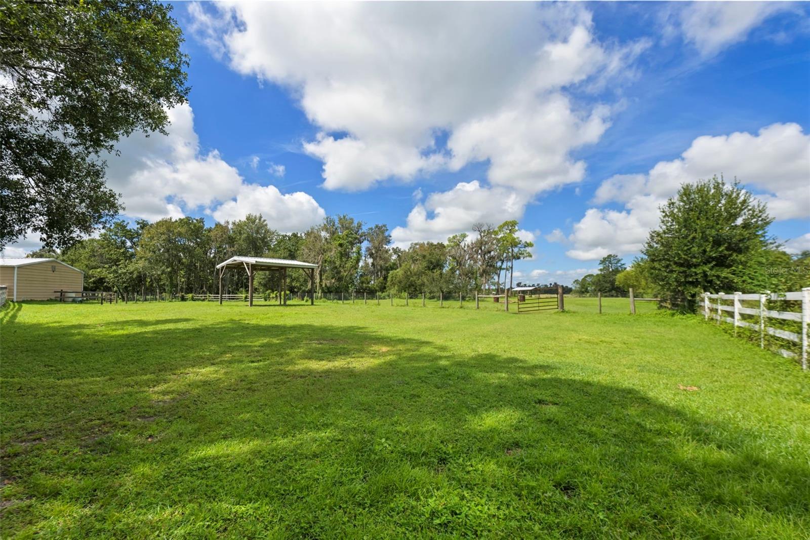 ACREAGE & UNREC - Residential