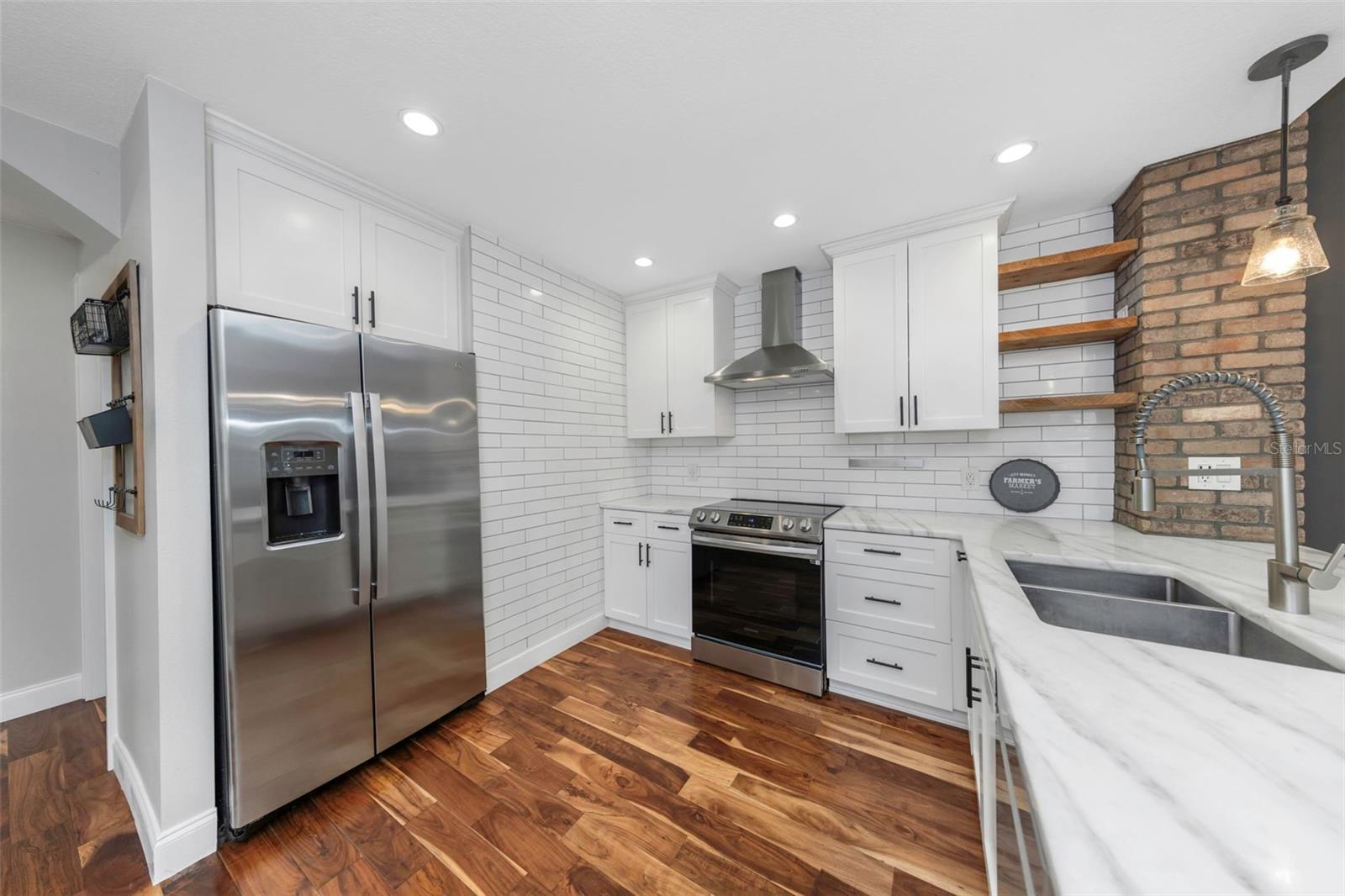 1704 SPLIT FORK DRIVE