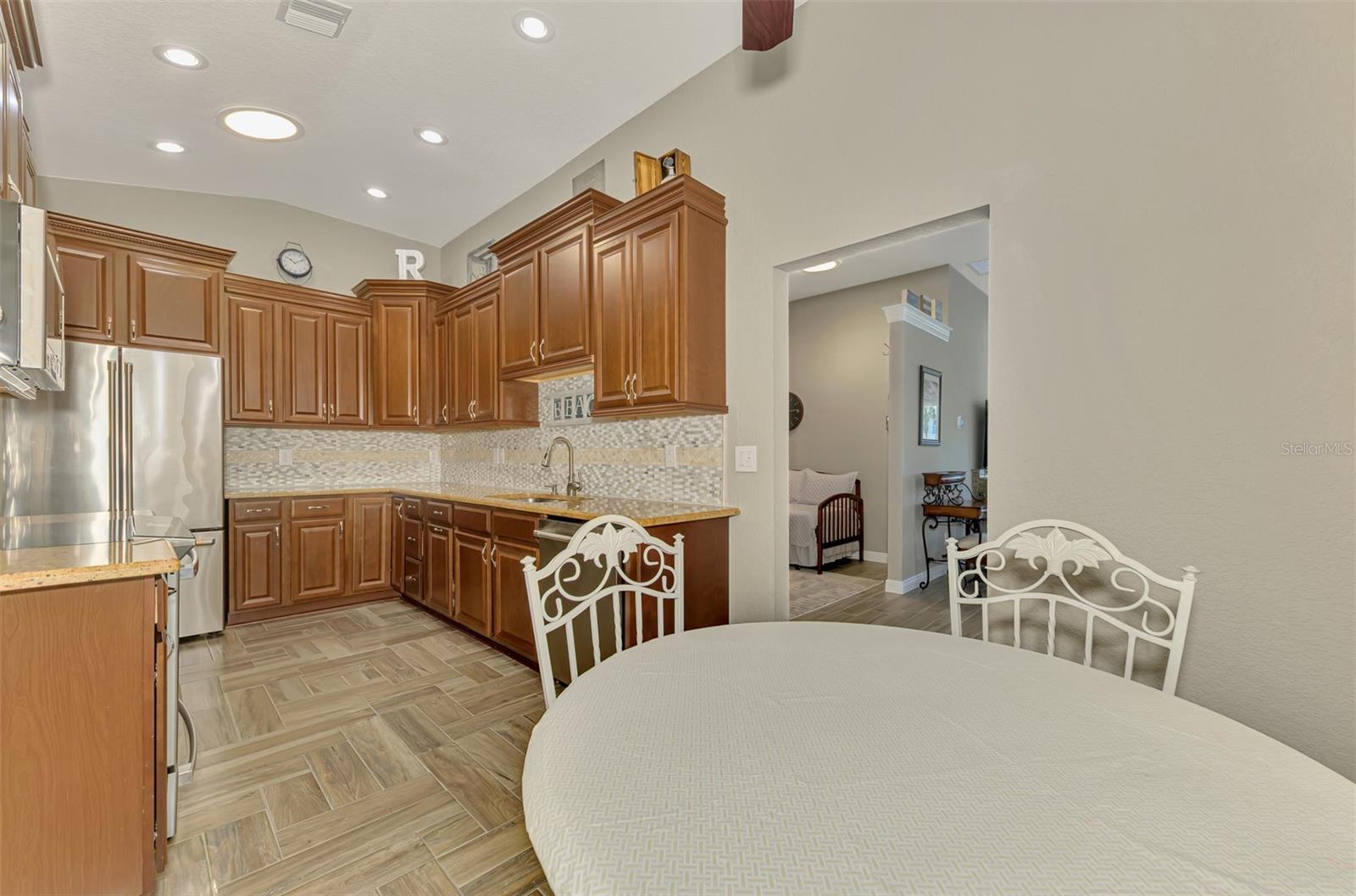 FOUNTAIN VIEW - Residential