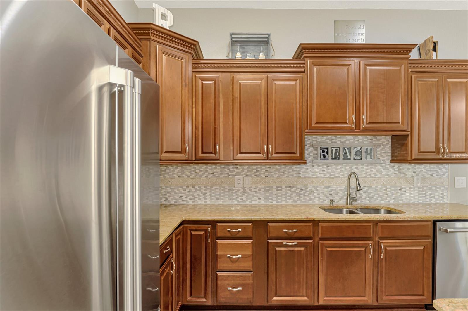 FOUNTAIN VIEW - Residential