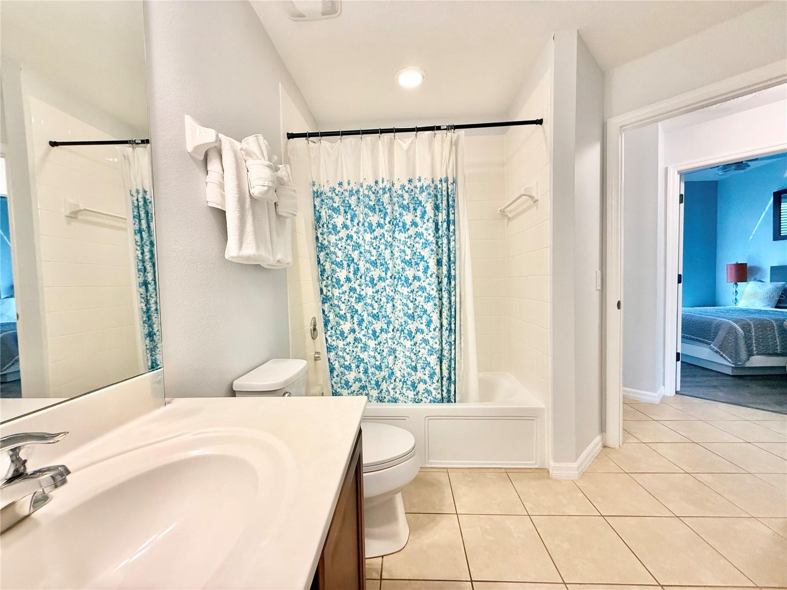 VICTORIA WOODS AT PROVIDENCE - Residential